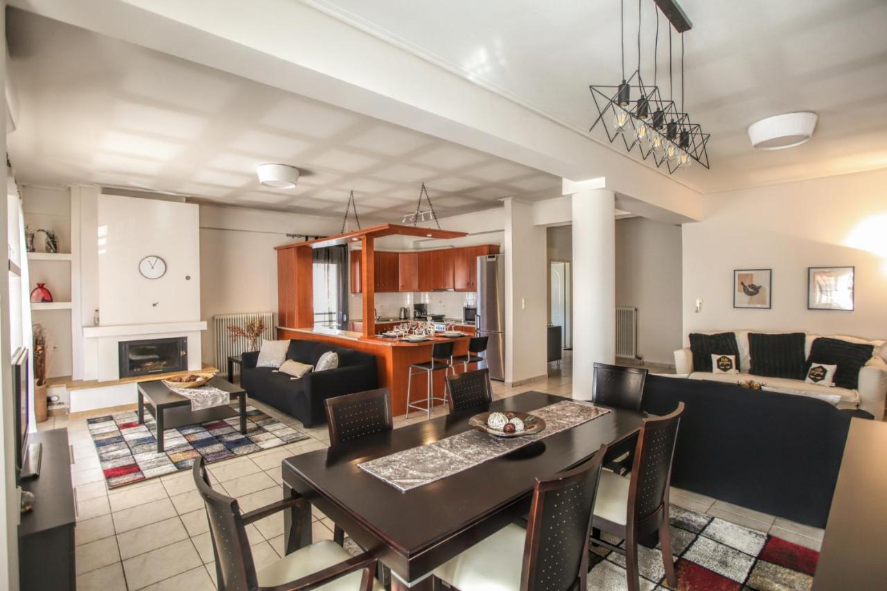 Grand Meteora Central Luxury Apartment Kalambaka Extérieur photo